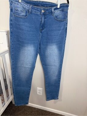 Women’s Mid-Blue Stretch Jeggings - Comfortable Everyday Fit